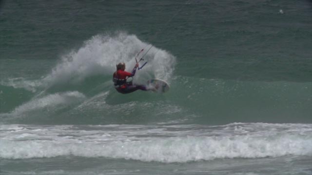 how to kitesurf waves