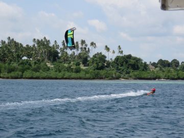 Best Kitesurfing Sailing