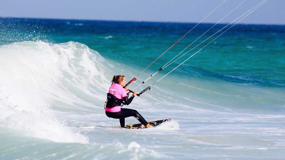 best wave kitesurfing course