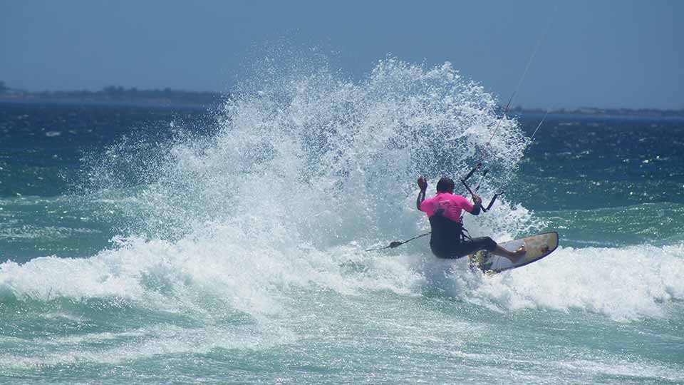 wave kitesurfing south africa 4a